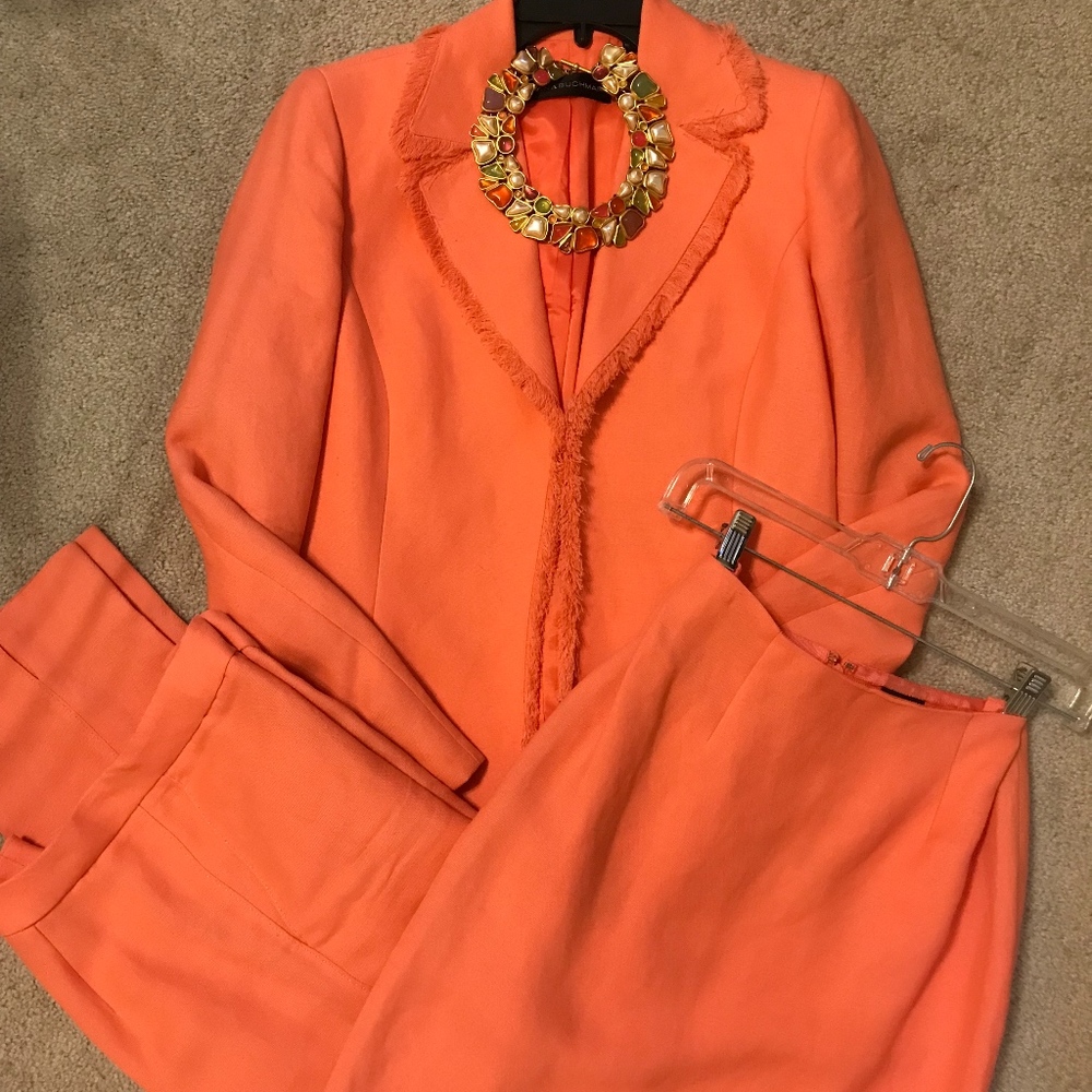 Dana Buchman Suiting - Skirt